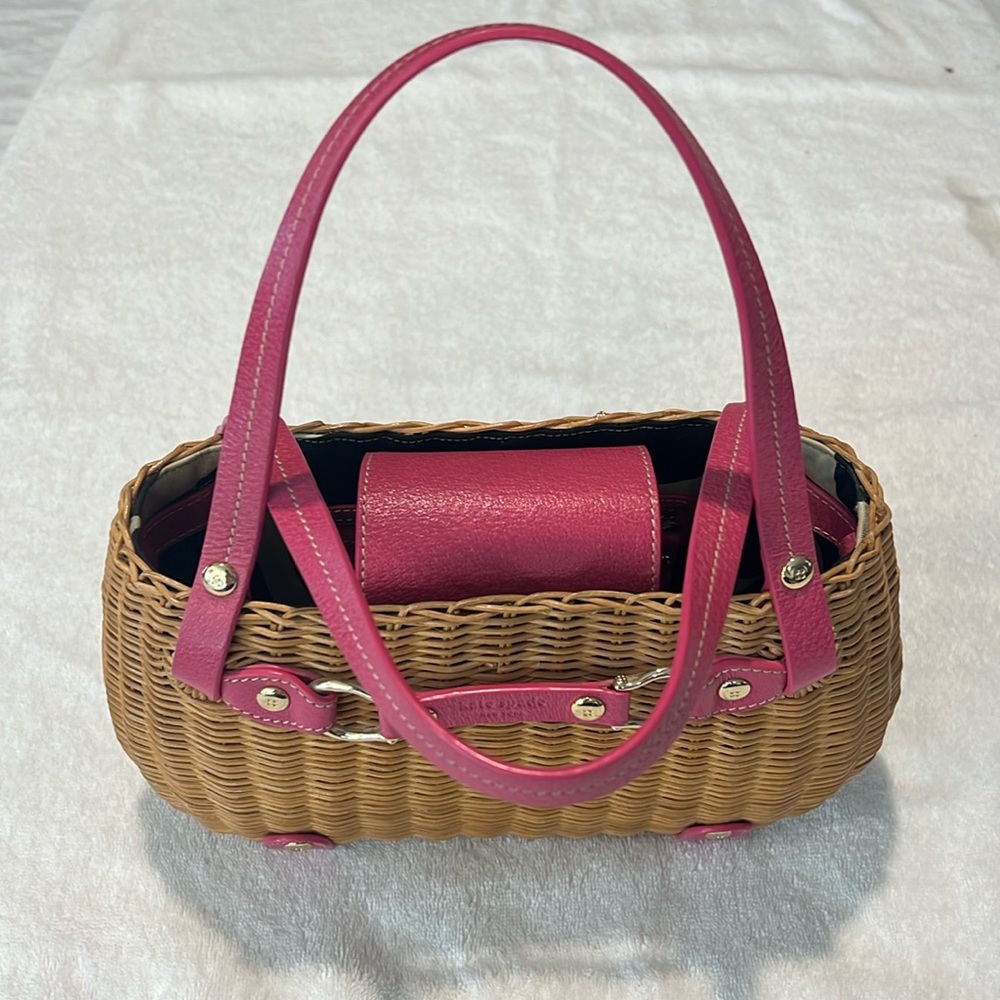 Kate Spade straw handbag color tan straw and dark pink